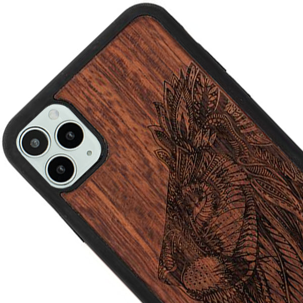 Real Wood Lion Iphone 13 Pro Max